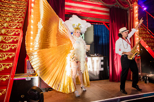 CIRCUS OF CRAZY Atmosphäre